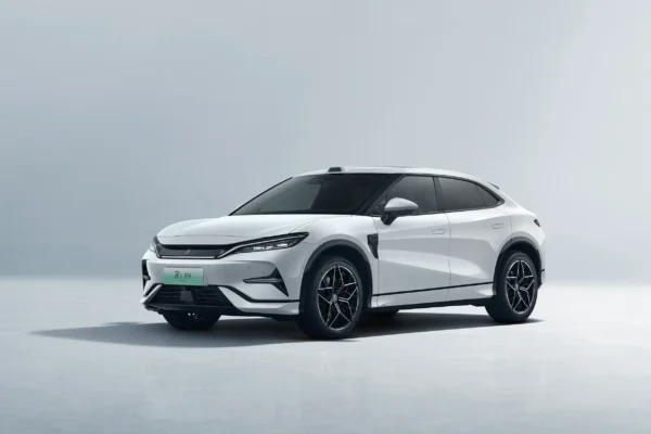 BYD 2025 Song LDMi Smart Driving Edition - Image 2
