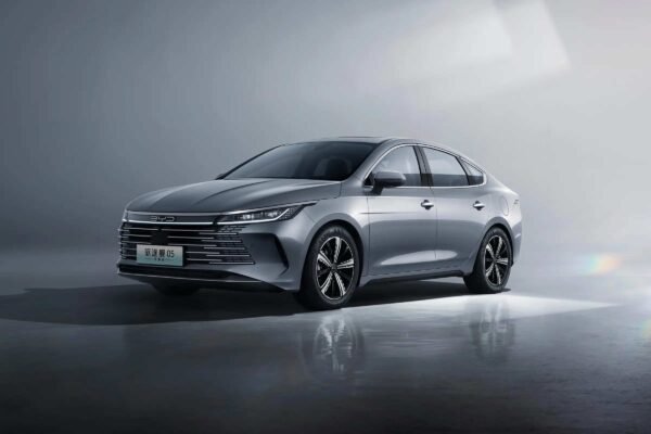 BYD2025 Destroyer 05 Free Travel Edition - Image 2