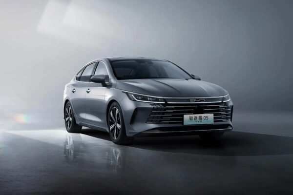 BYD2025 Destroyer 05 Free Travel Edition - Image 3