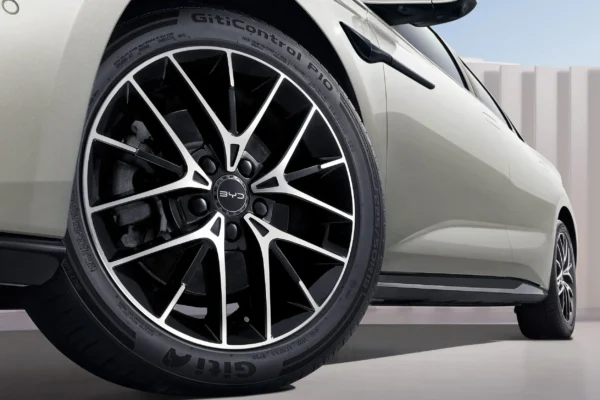 BYD 2025 Seal 07DM-i Intelligent Driving Edition - Image 14