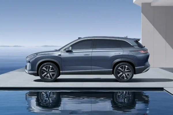BYD Sealion 07 DM-i 2025 New Energy - Image 4