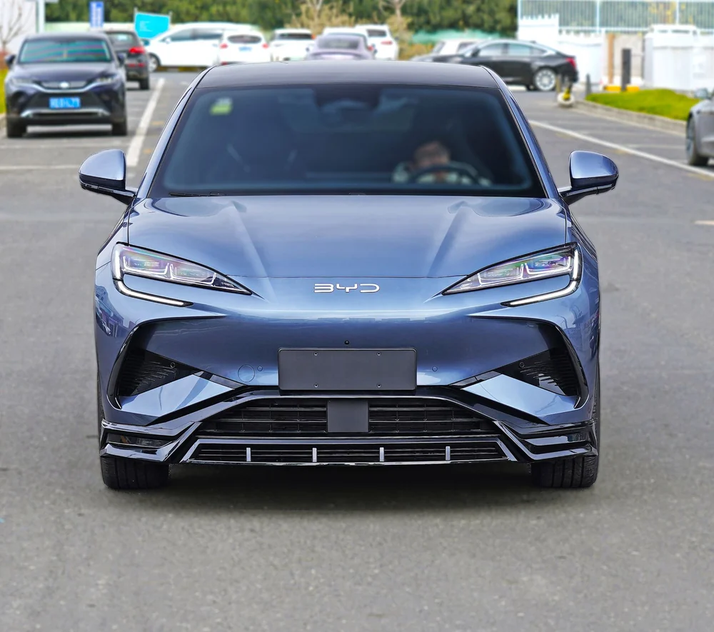 Marvix gloss black front bumper lip installed on a BYD Sealion 7, front view