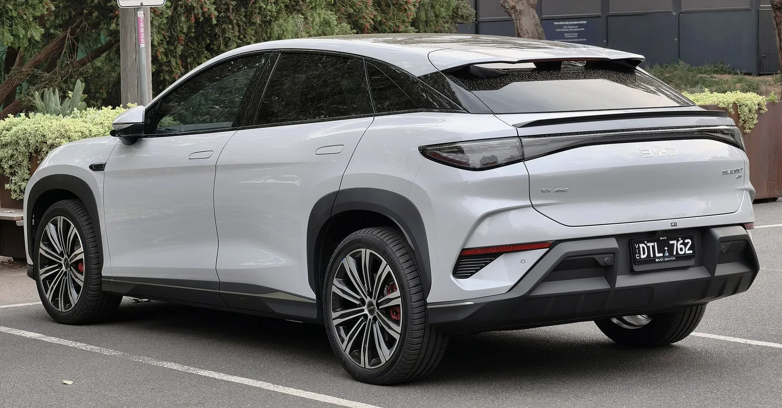 BYD Sealion 7 Performance variant
