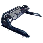 Beyaz bir arka plan üzerinde BYD Shark 6 spor bar roll cage yan açı