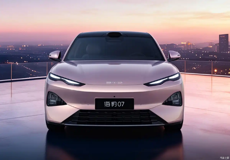 BYD представил Seal 07 второго поколения: более крупный и совершенный среднеразмерный седан